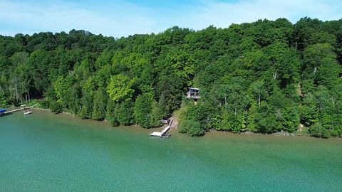 7681 NW Torch Lake Drive Milton Township MI 49648