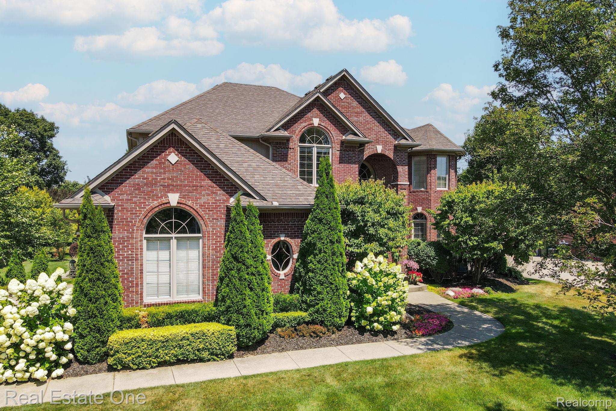 13255 Maple Lawn Drive