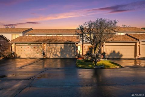 20148 Evergreen Meadows Road Southfield City MI 48076