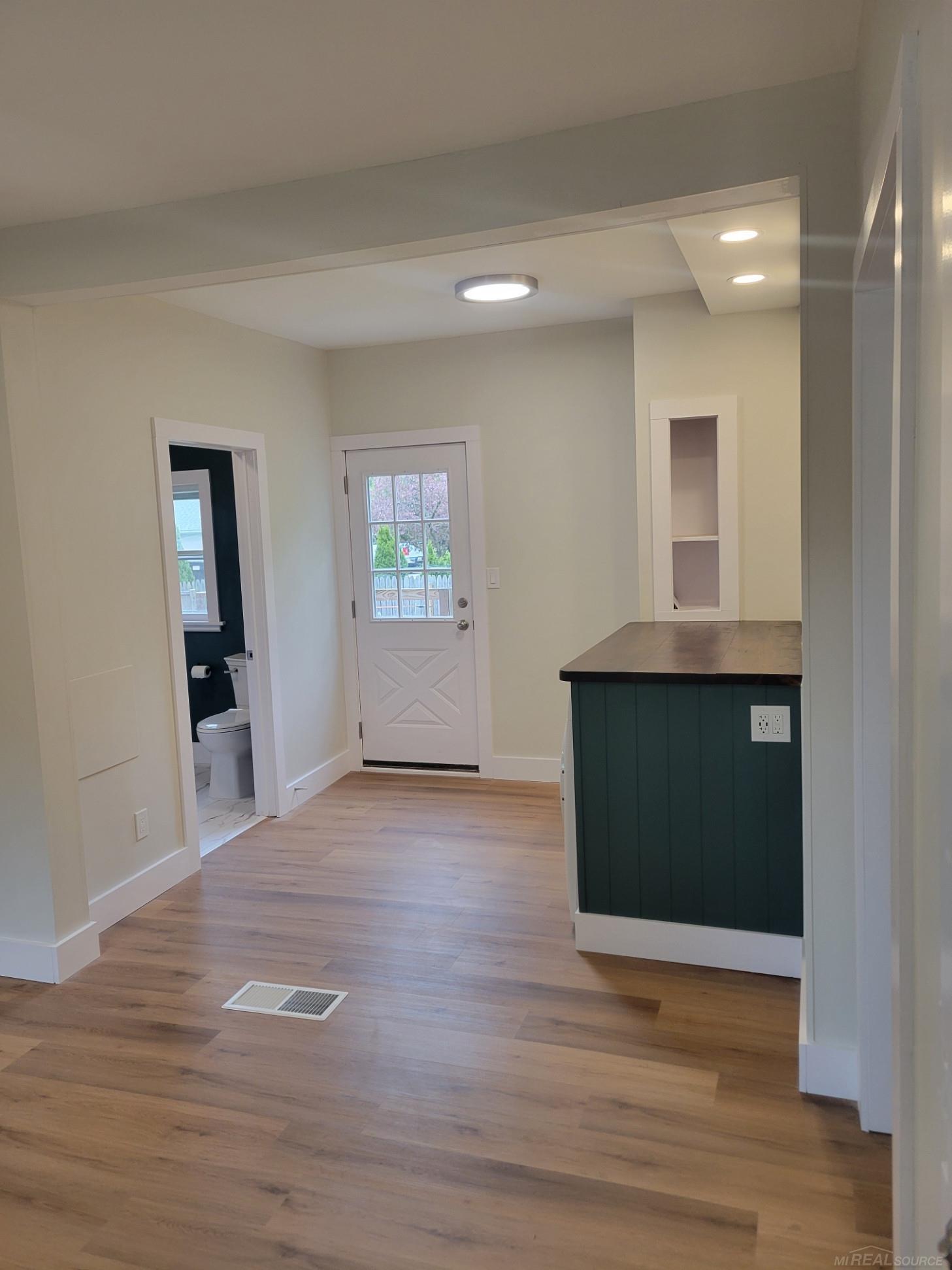 821 Fletcher Street