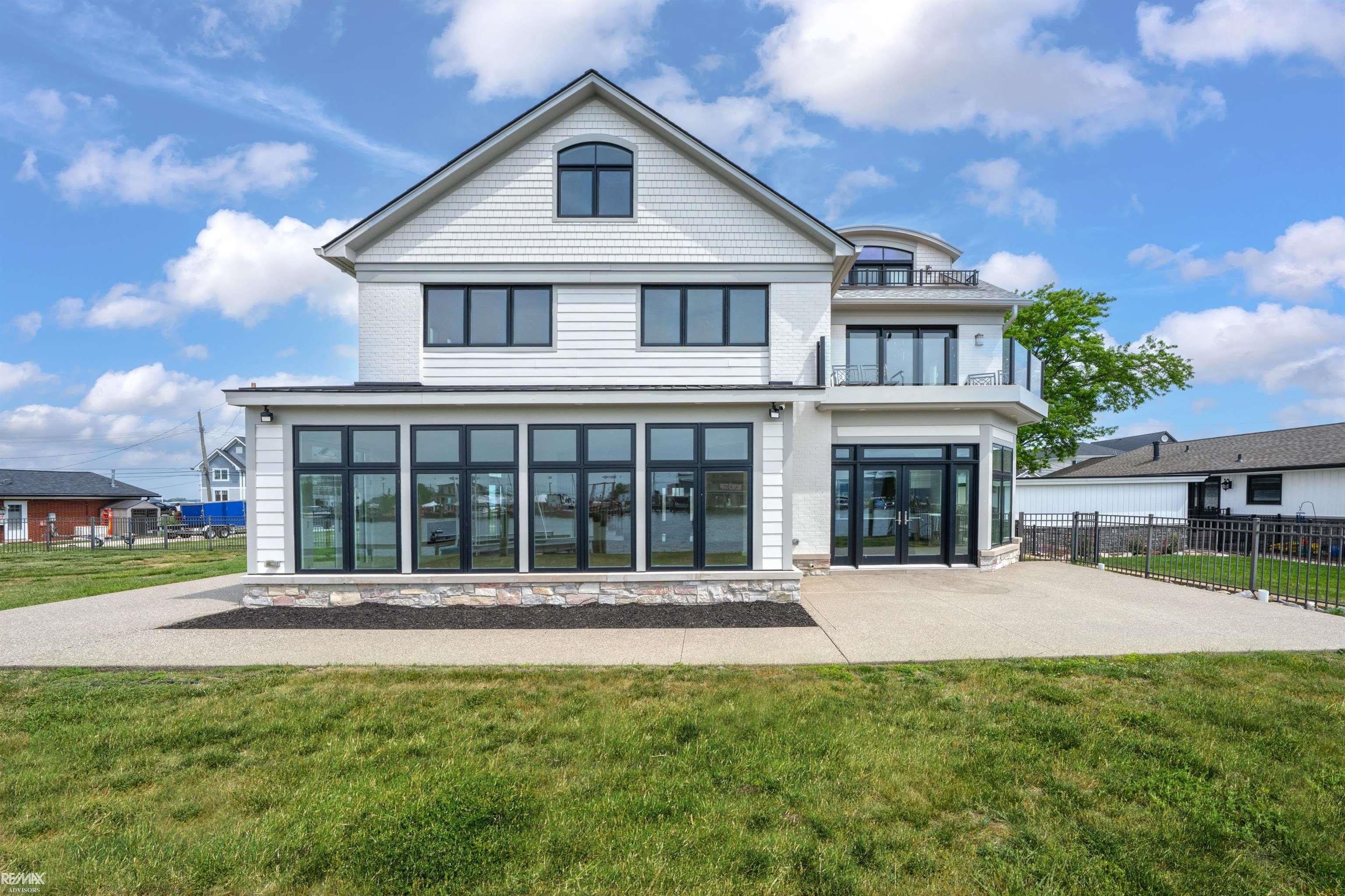 32824 N River Road