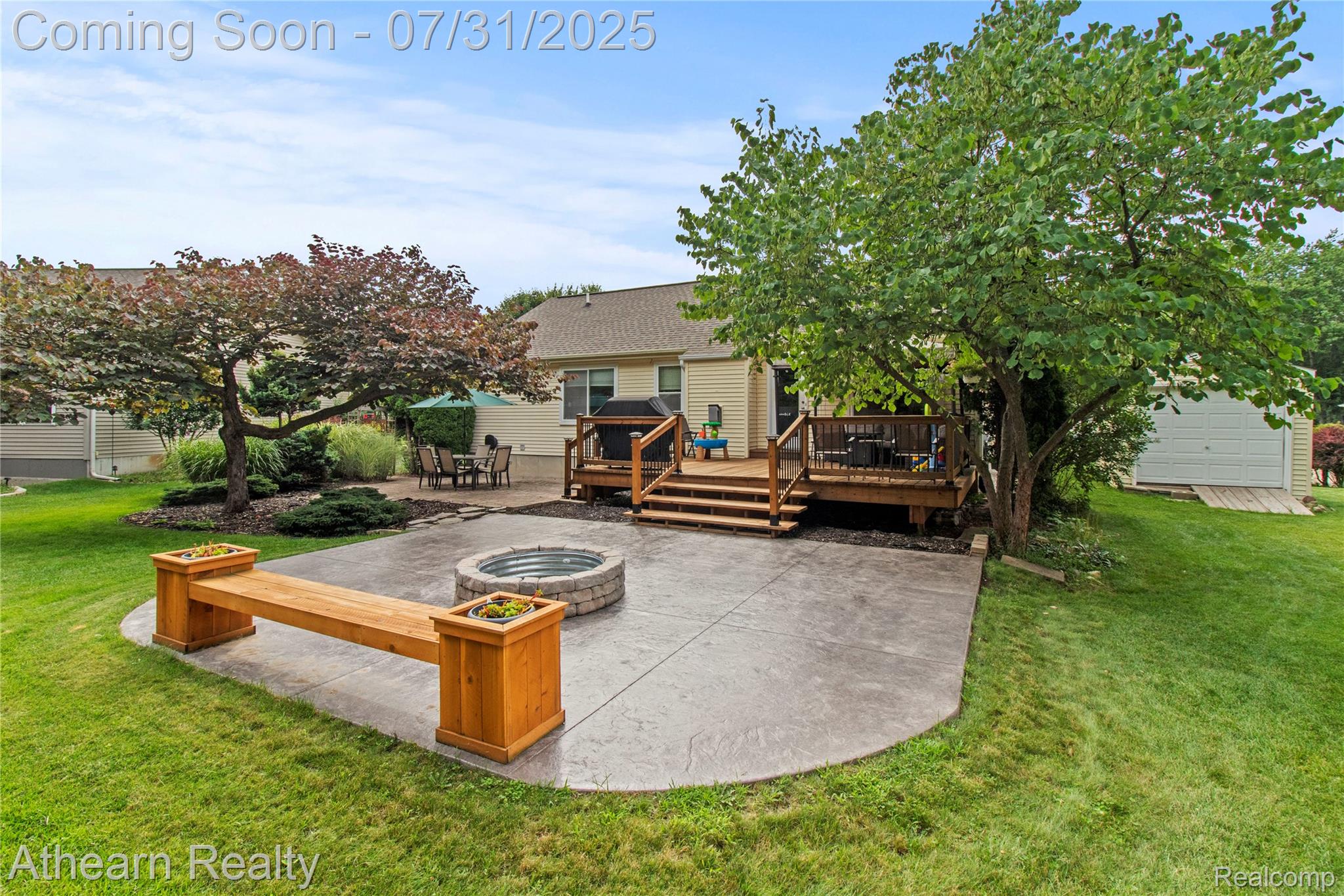 260 Willow Lane