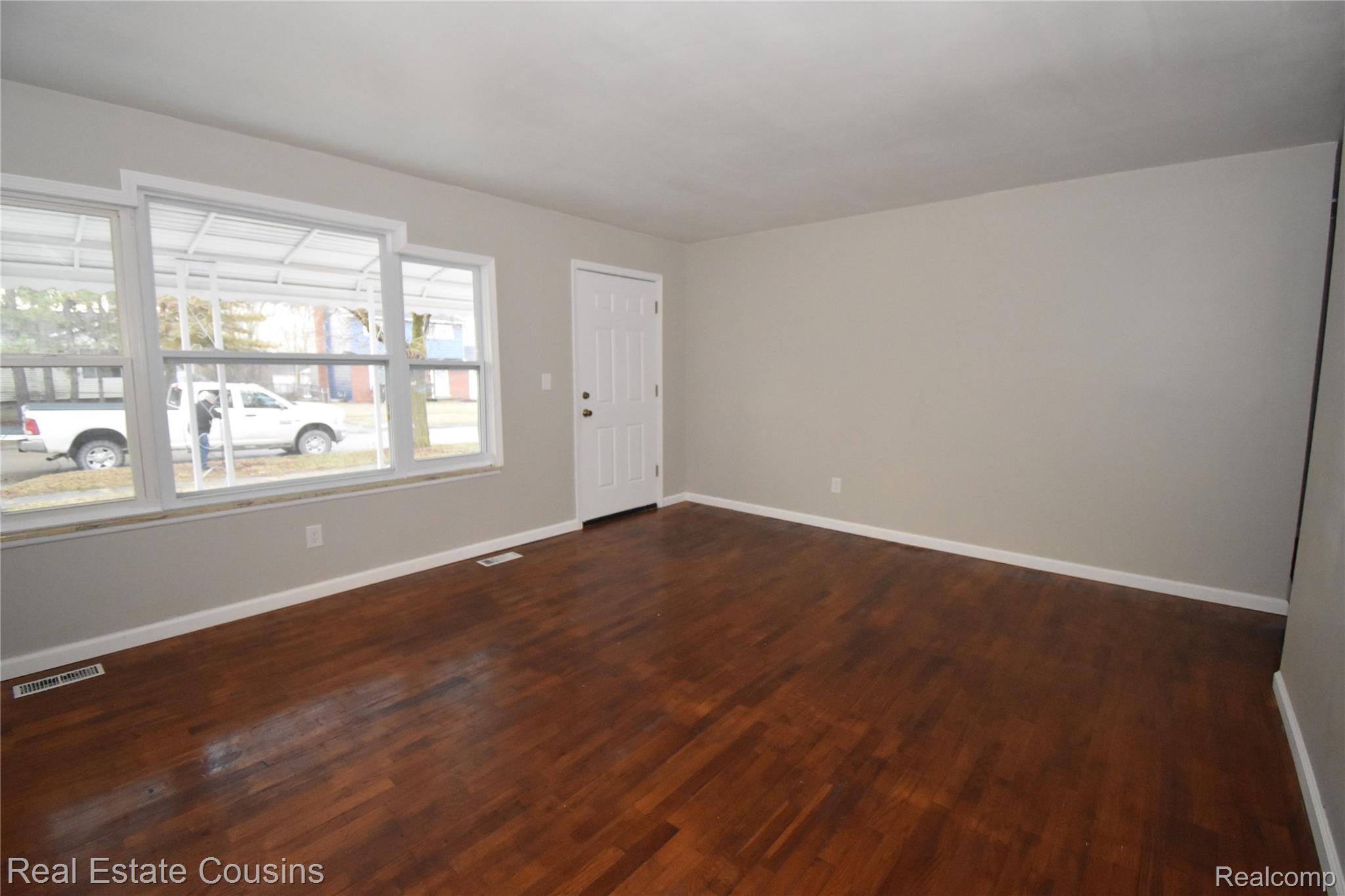 2919 Hampstead Drive