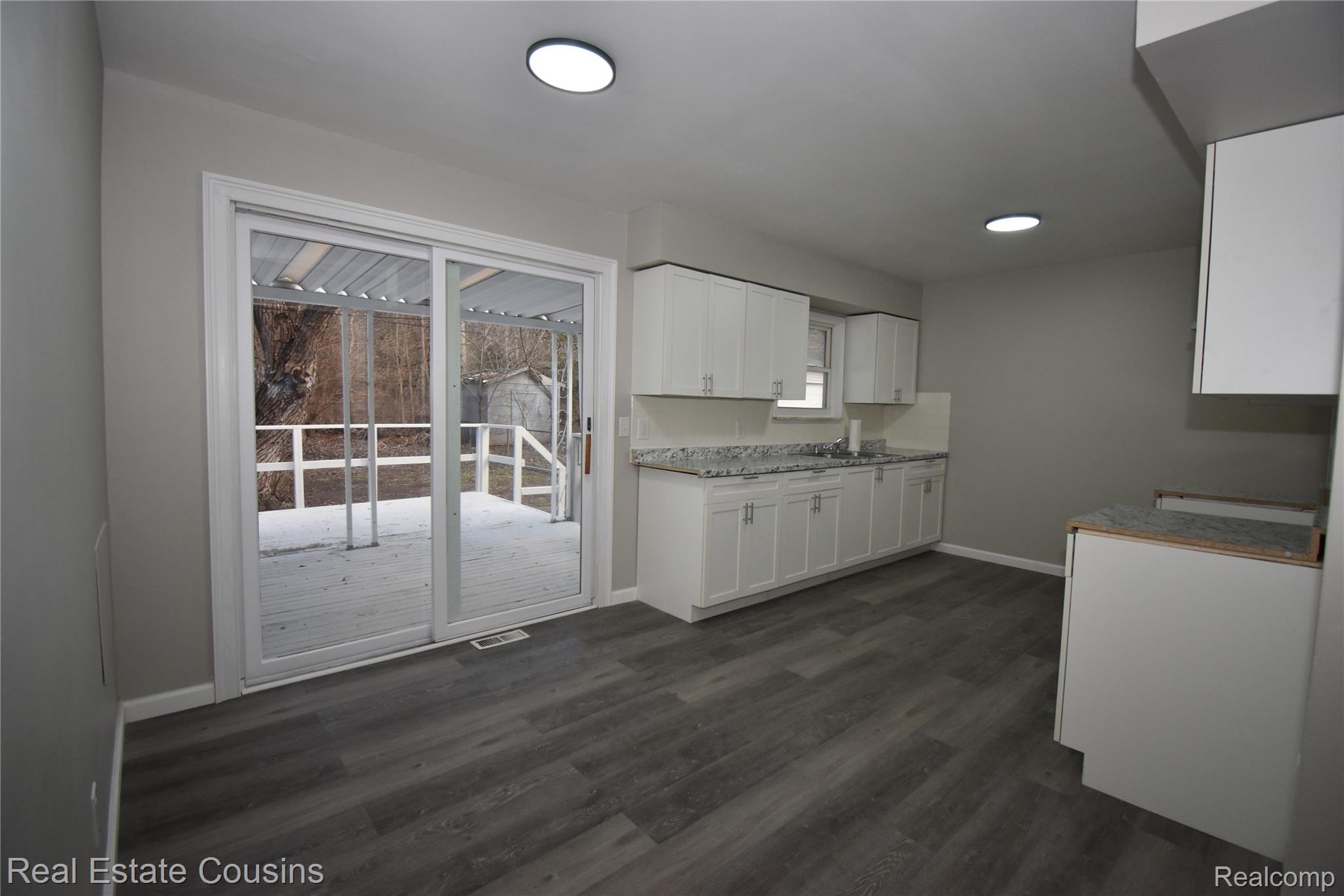 2919 Hampstead Drive