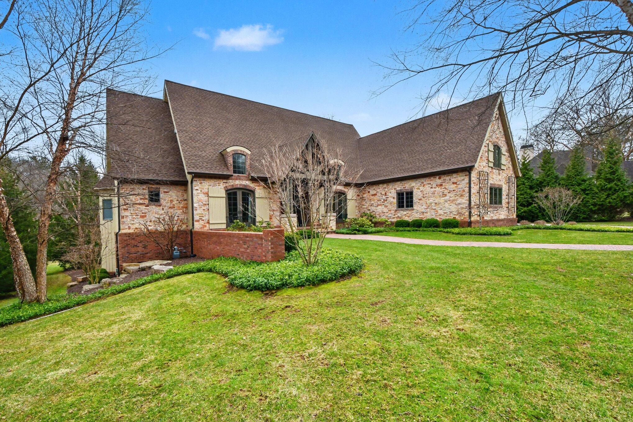 7428 Biscayne Way SE