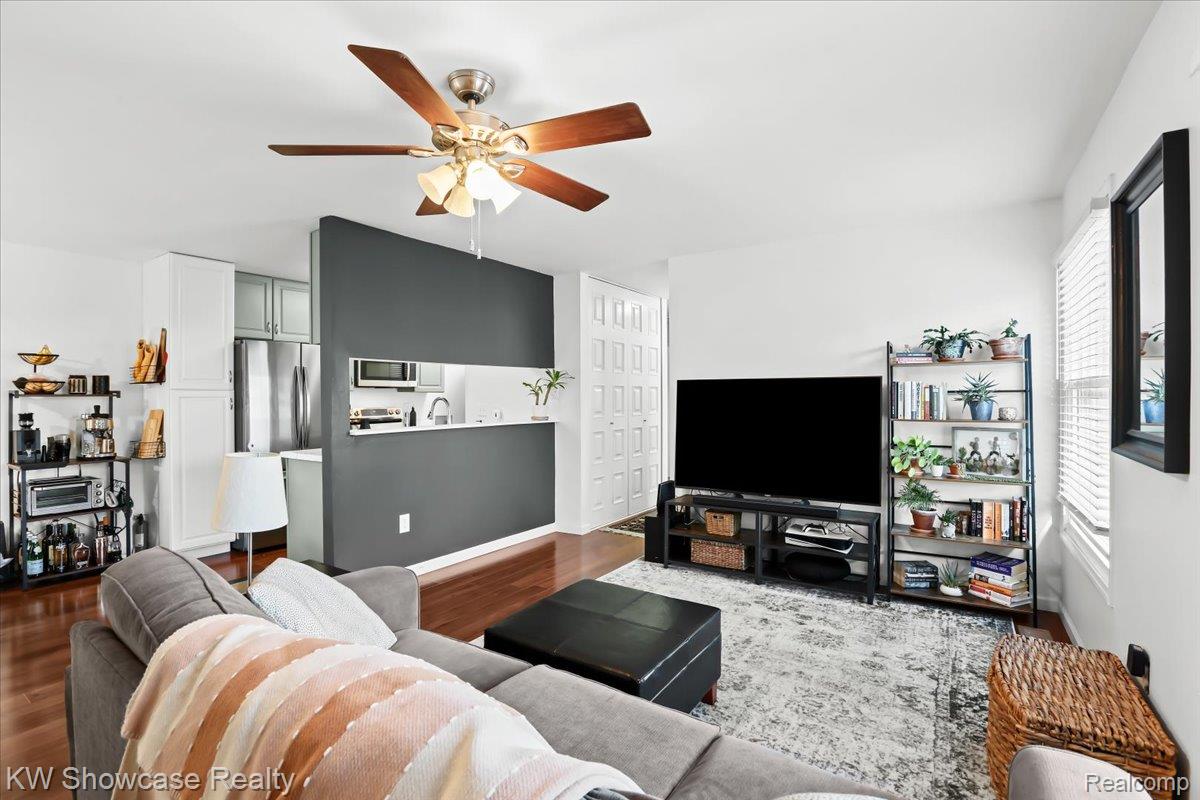 2612 Wildwood Court