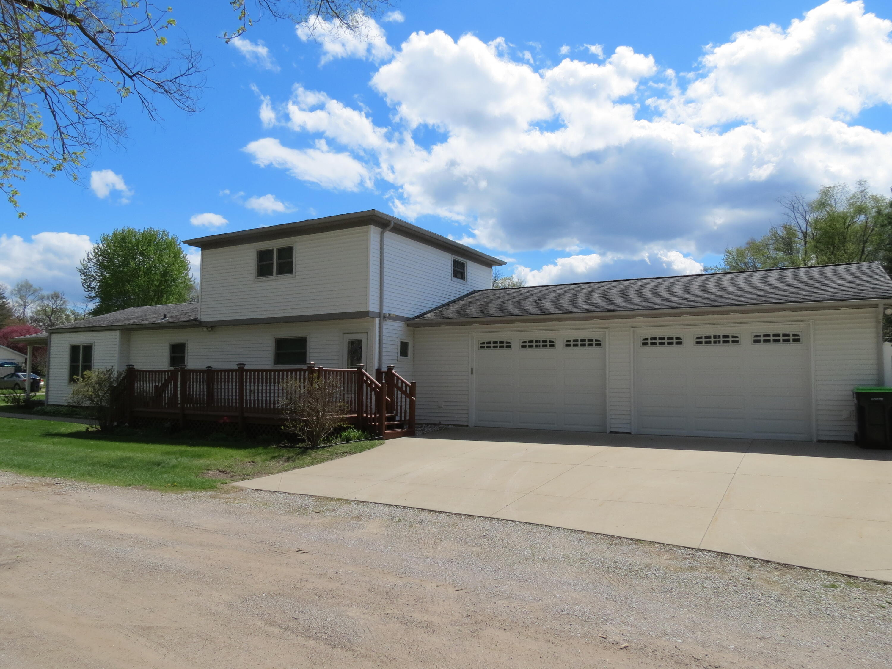 8672 Creston