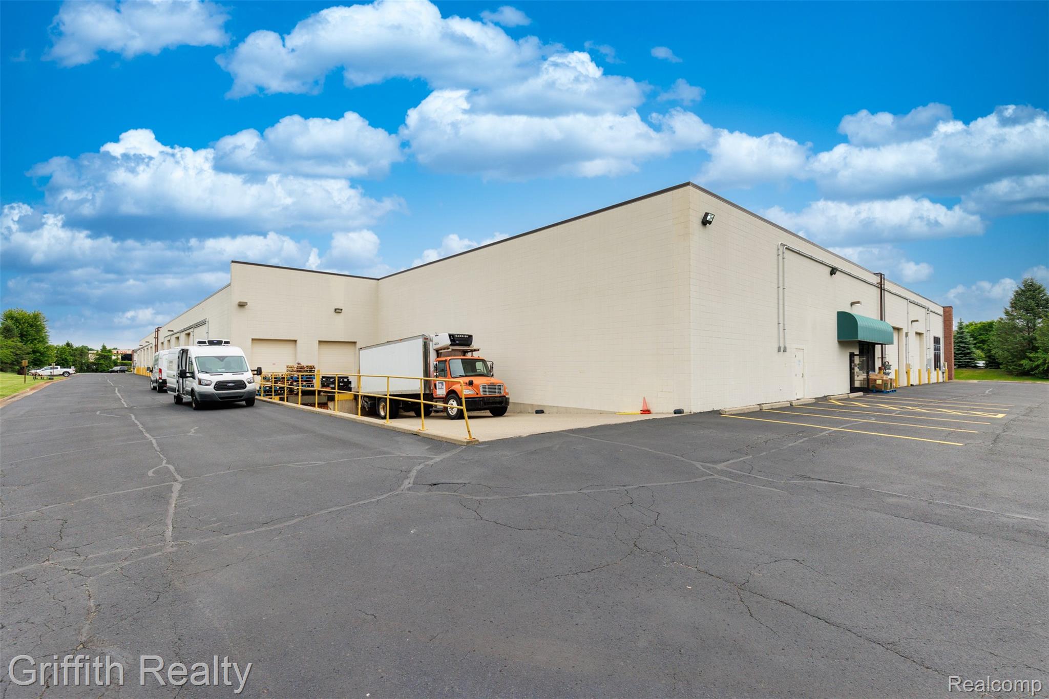 5864 Sterling Drive Suite 5864
