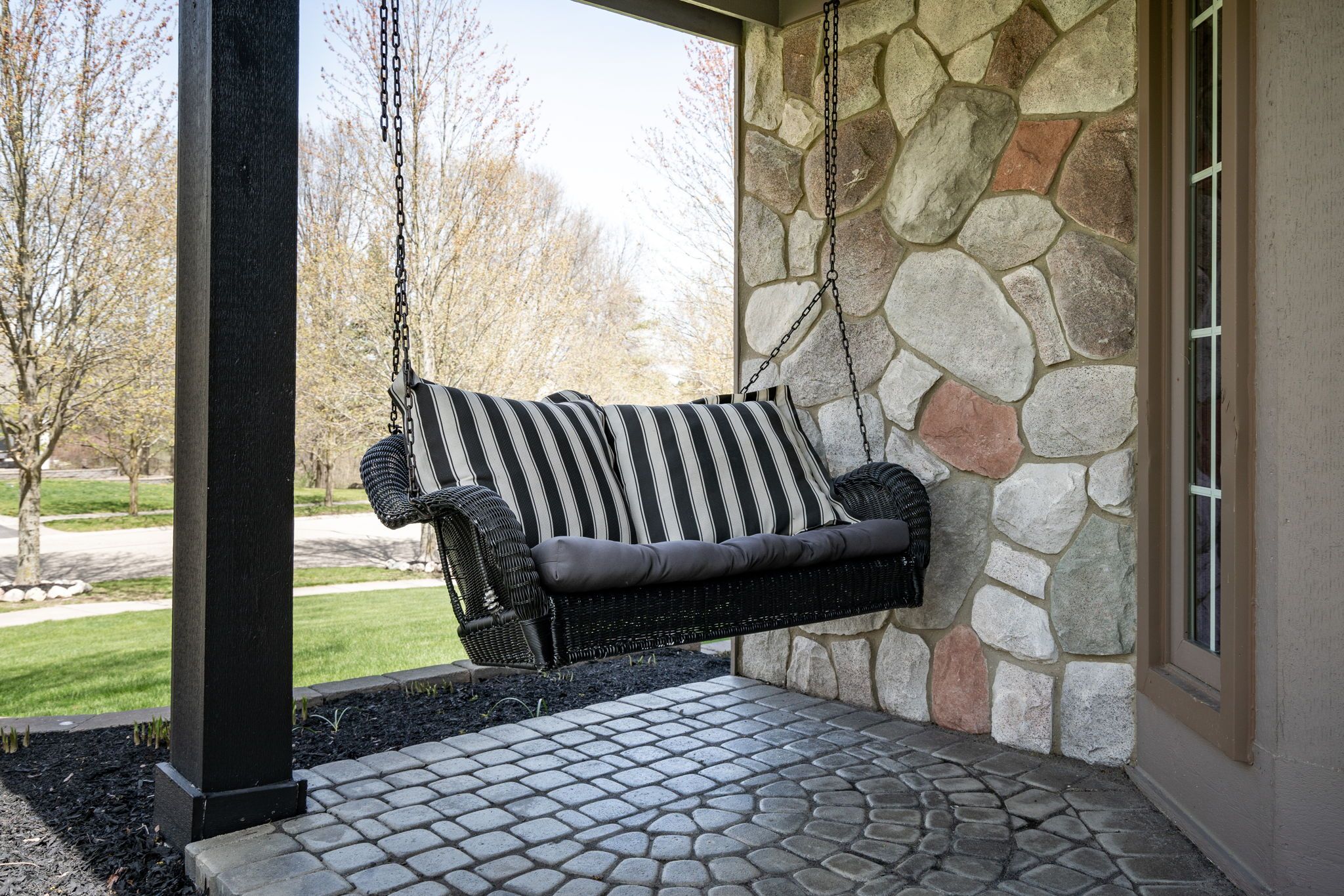 1229 POPPY HILL Drive