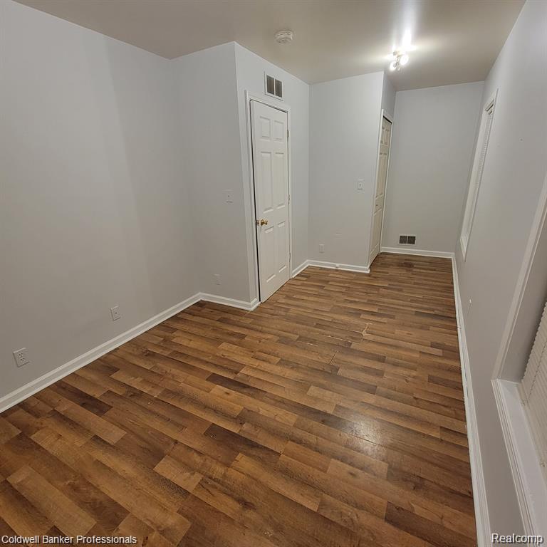 3039 Williams Street