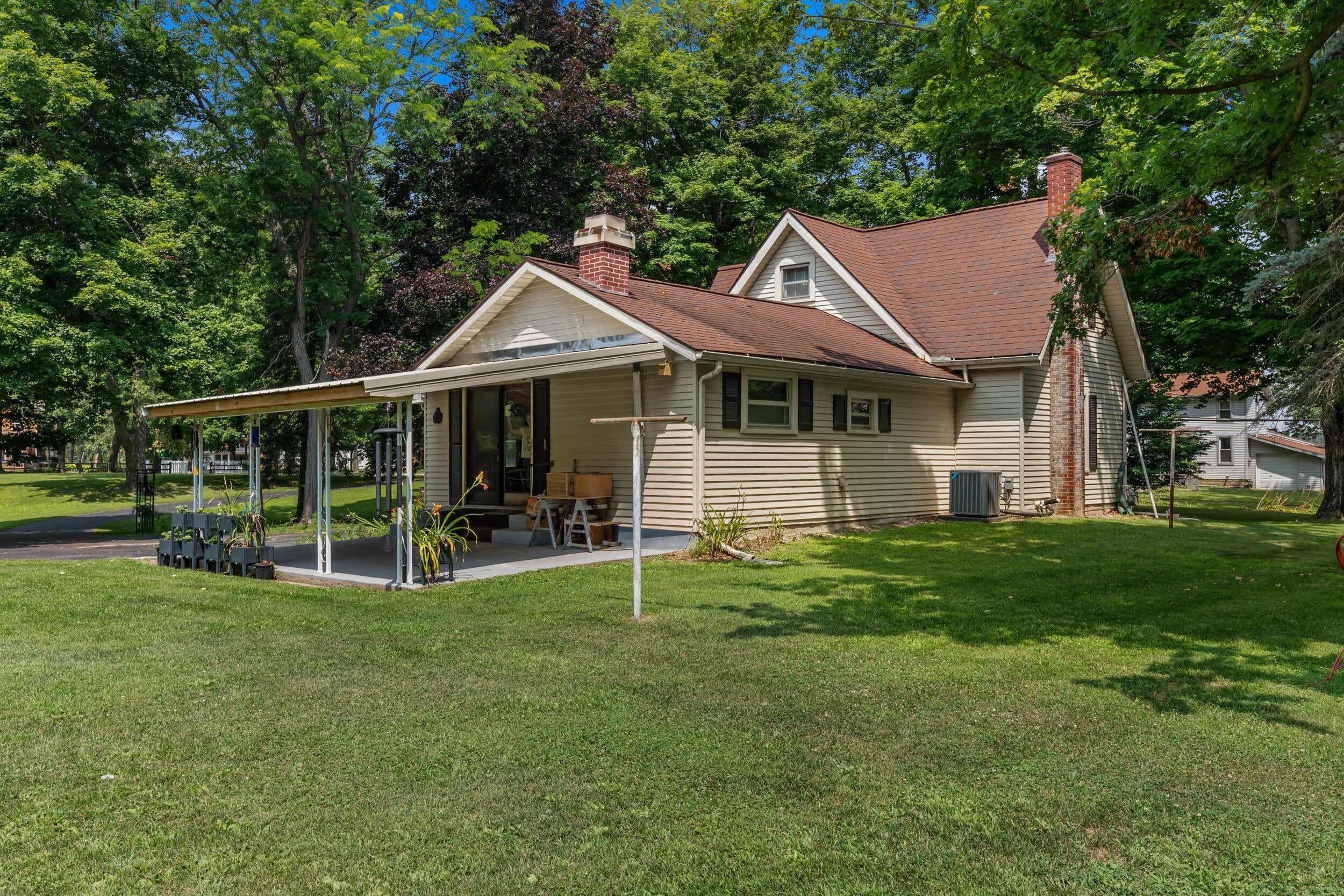 235 E Main Street