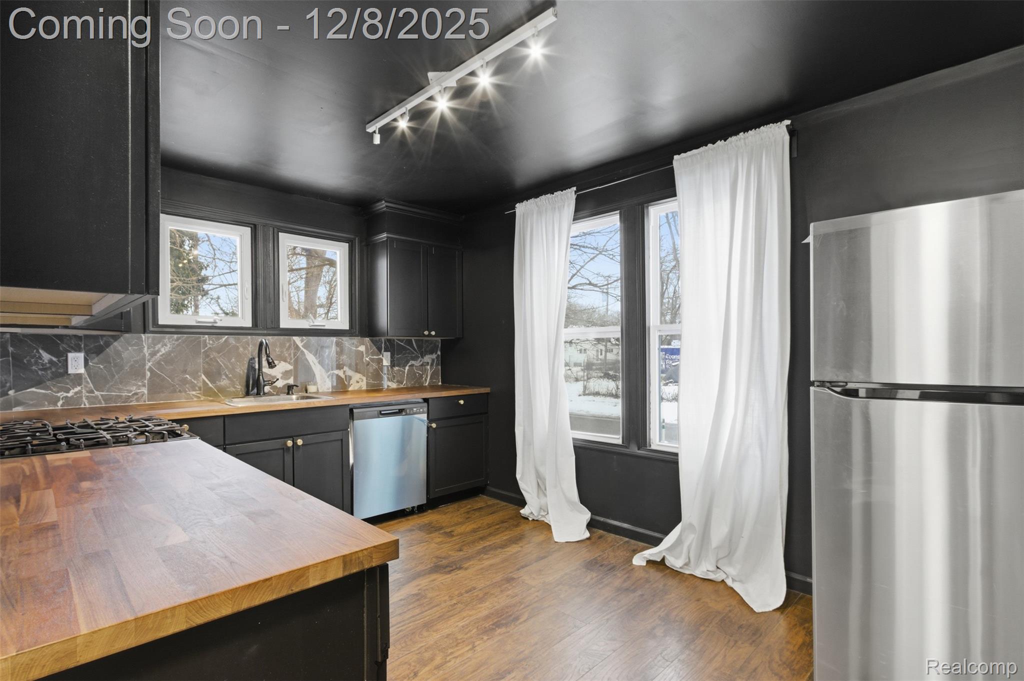 16800 Santa Rosa Drive