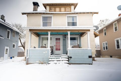 1525 W Saginaw Street Lansing City MI 48915