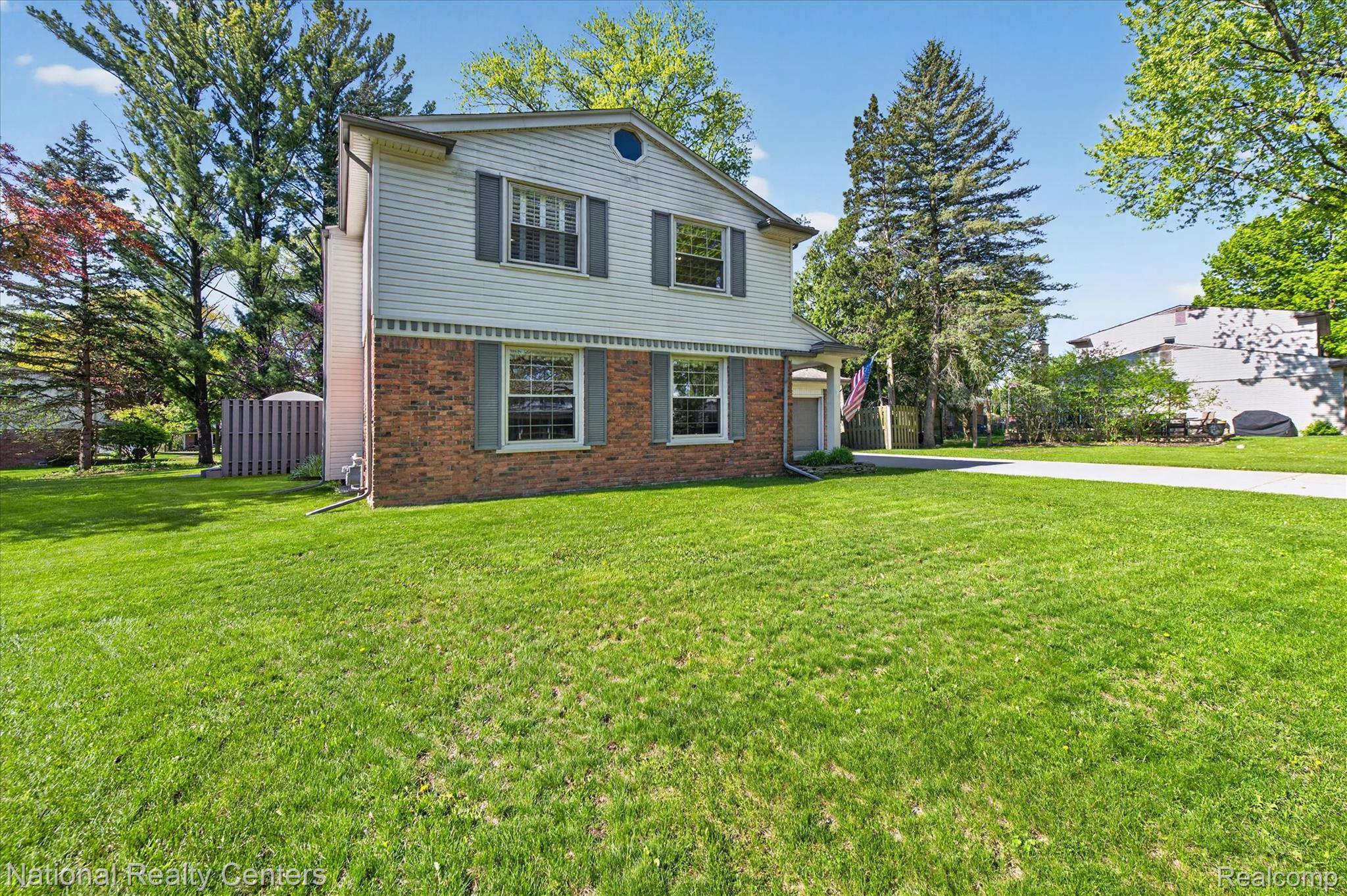 35037 Ellen Court
