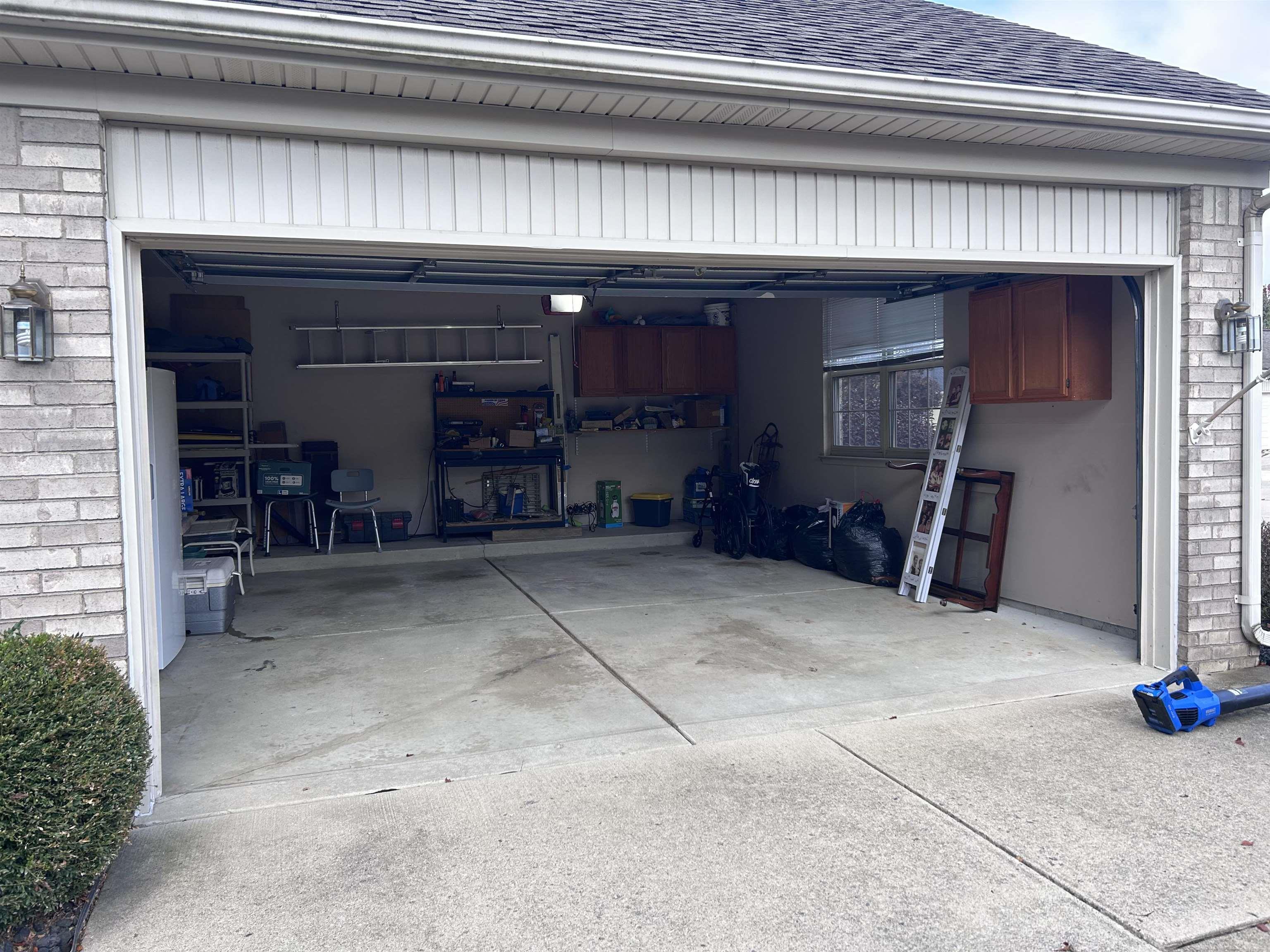18010 REDWOOD Drive Drive