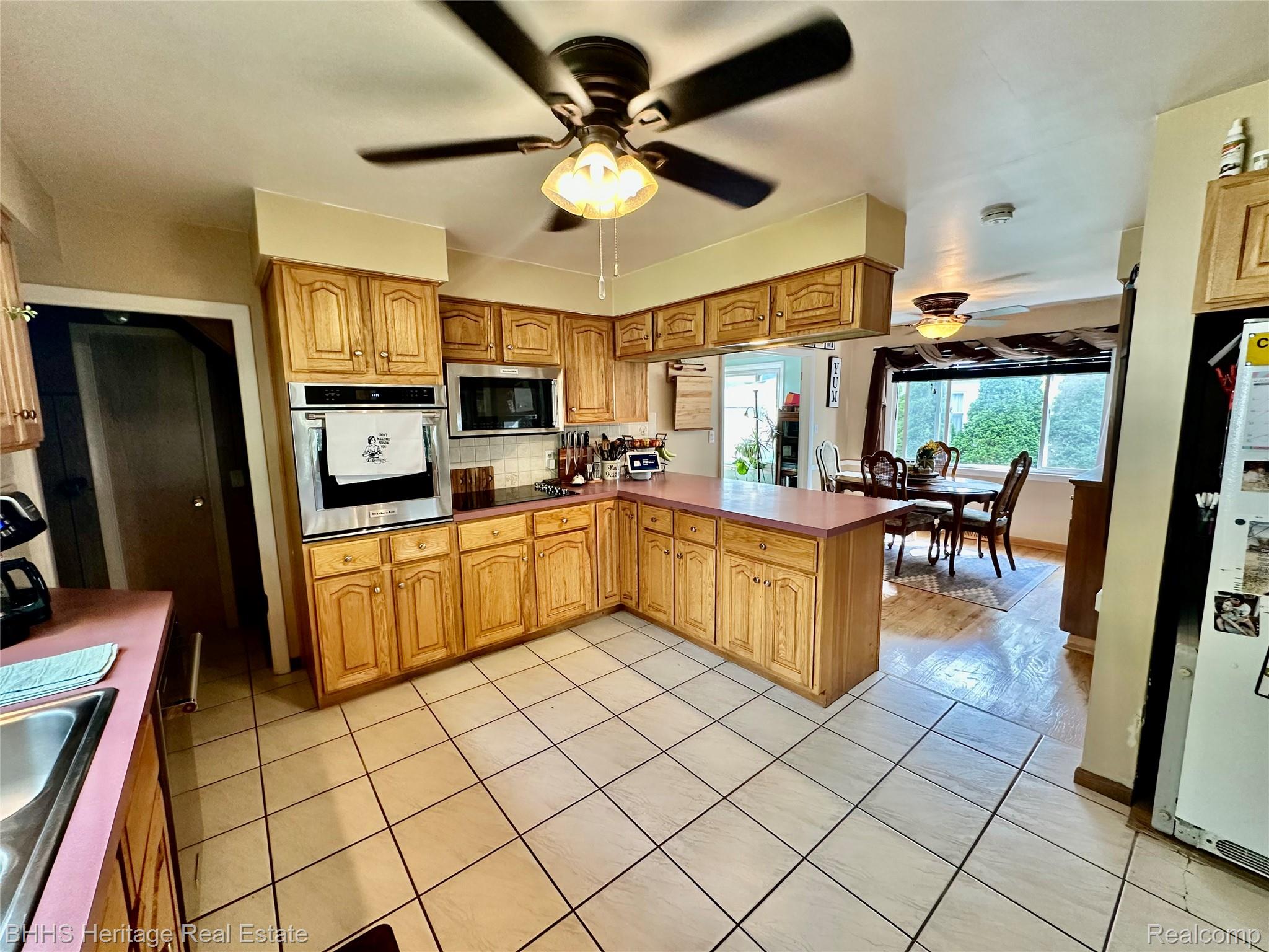 Durand City, Michigan 48429, United States, 4 Bedrooms Bedrooms, ,2 BathroomsBathrooms,Residential,Pending,200269