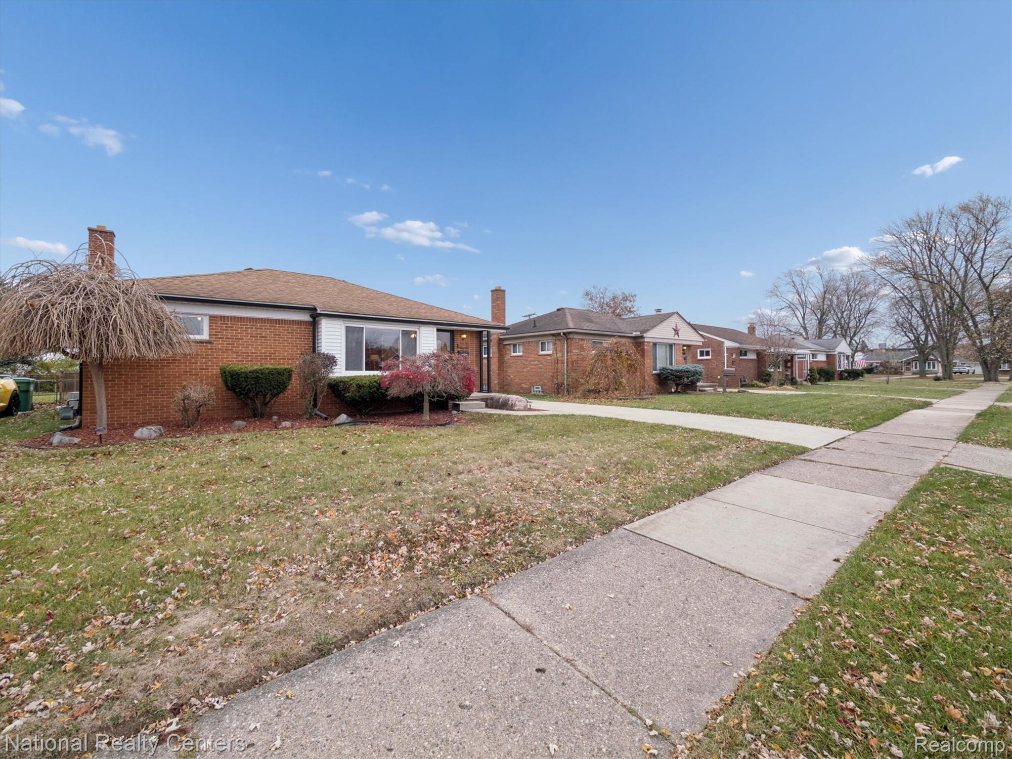 6554 Cardwell Street