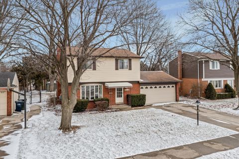 38240 Tottenham Road Sterling Heights City MI 48312