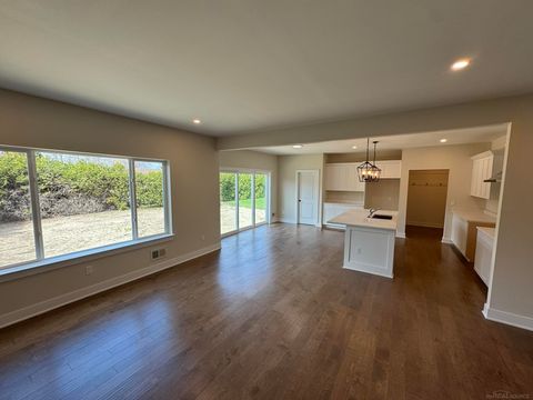 Tiny photo for 37183 Curwood Drive, Sterling Heights City, MI 48310 (MLS # 58050196393)