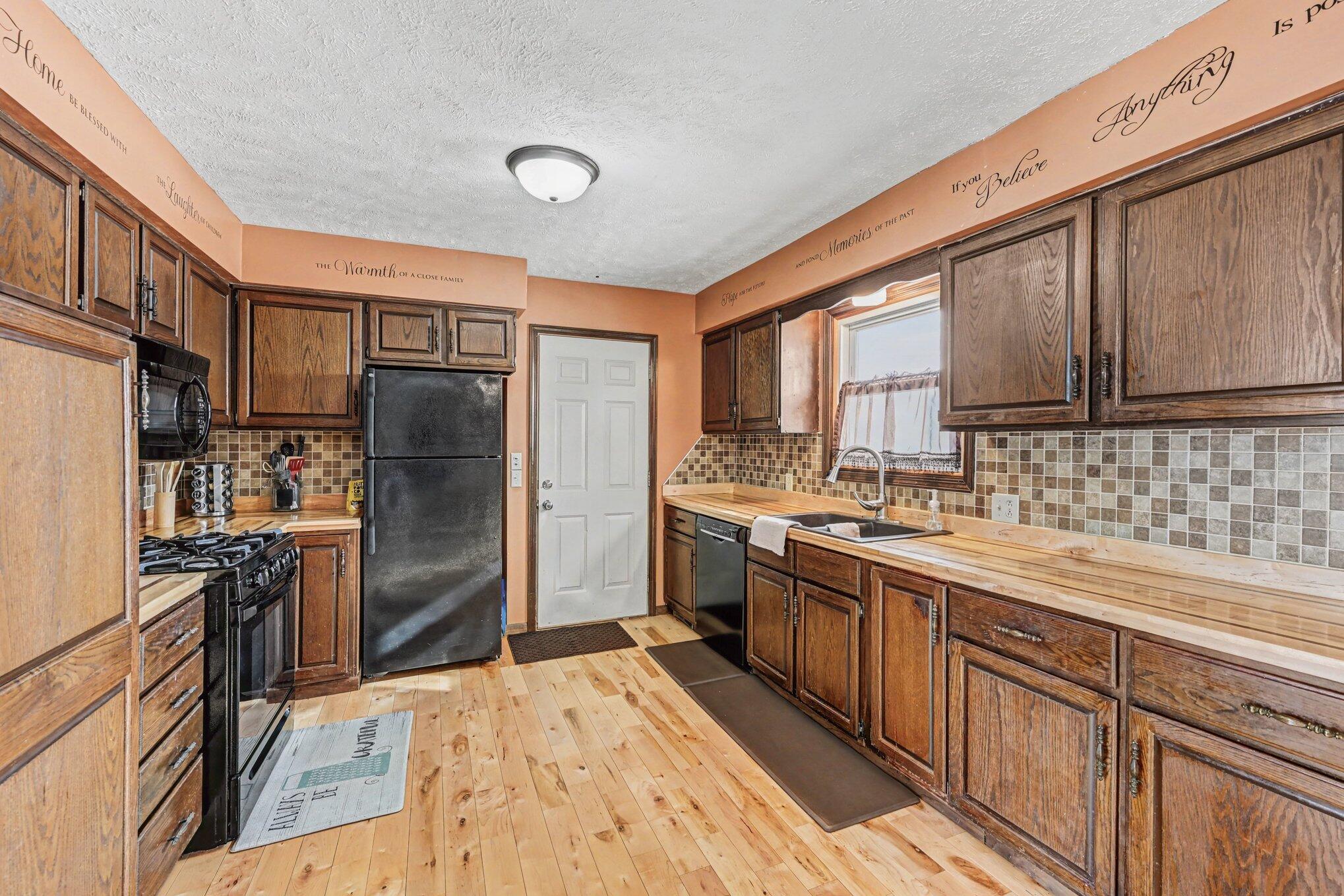 10070 Thornapple Lake Road