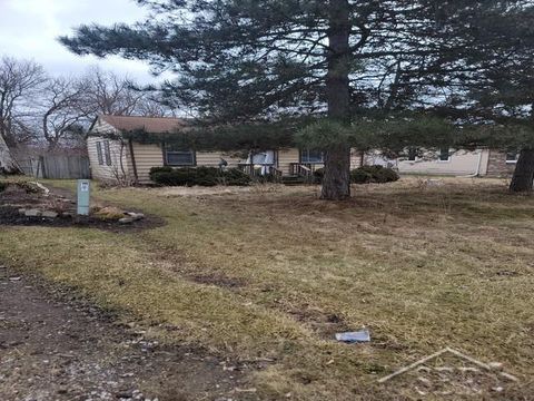 742 24th Street Buena Vista Charter Township MI 48601