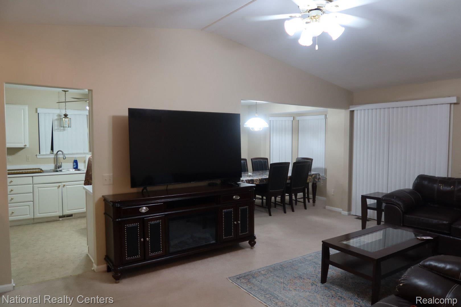 8373 Jefferson Court