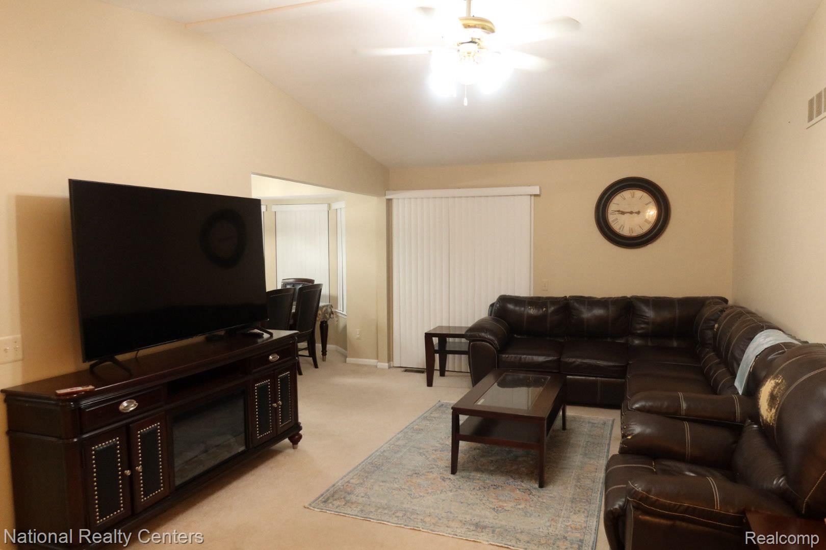 8373 Jefferson Court