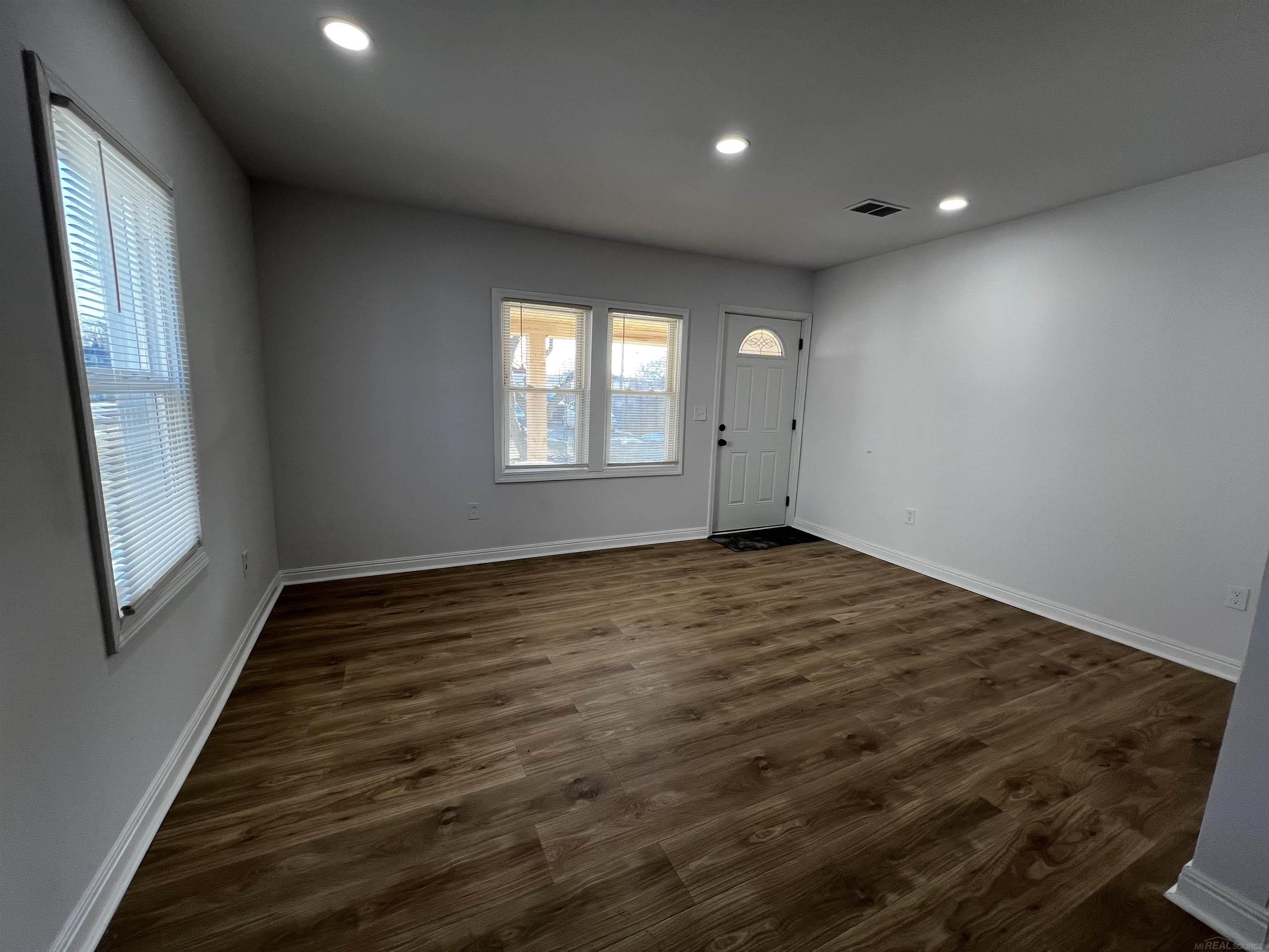 17891 Birmingham St Street