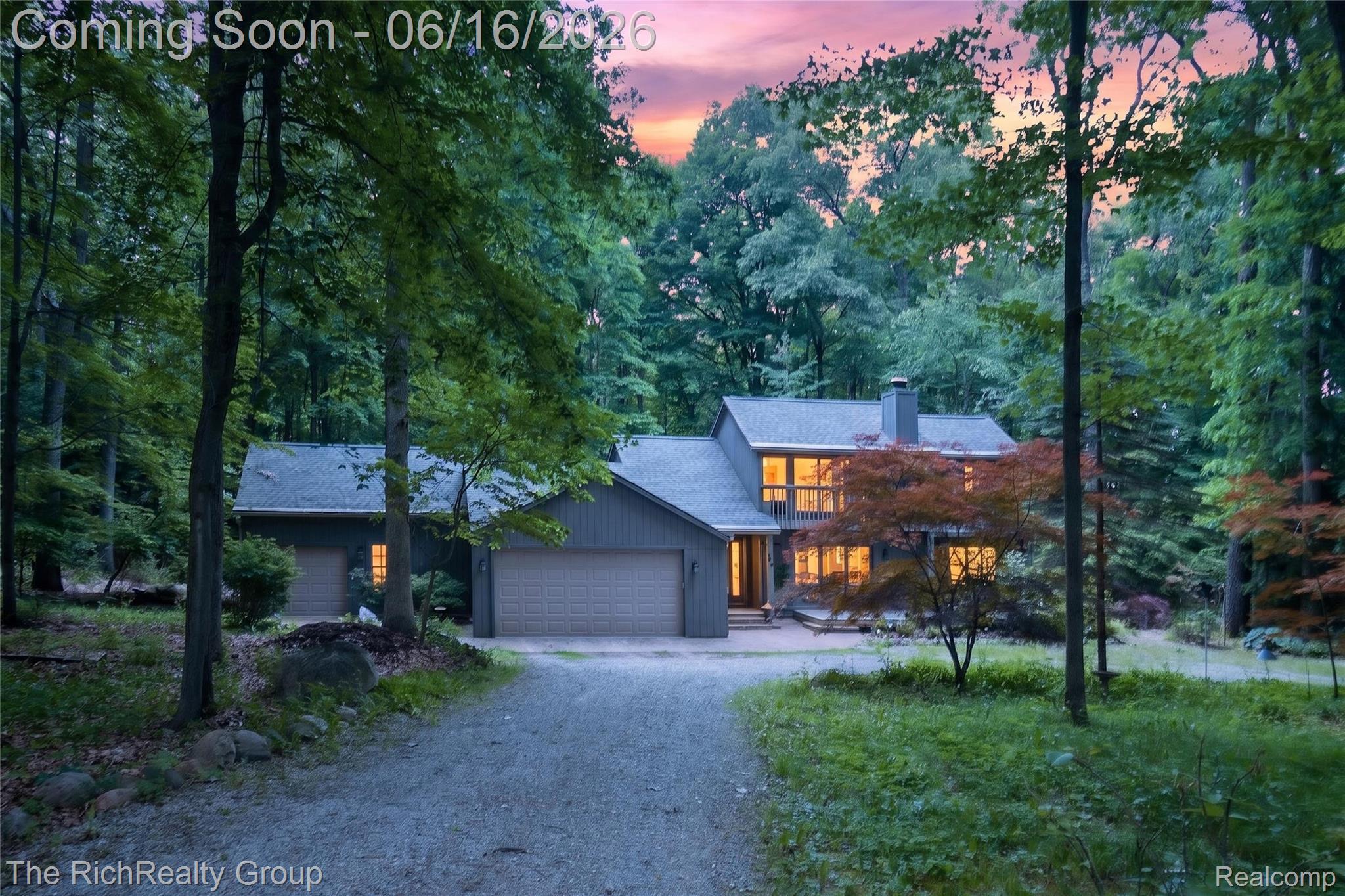 2300 Stoney Bluff