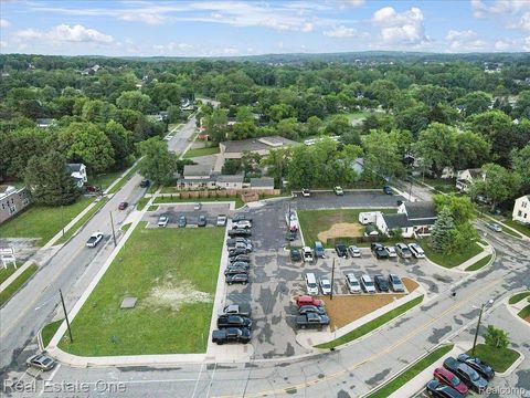 Building A of PUD E Burdick Street Oxford Charter Township MI 48371