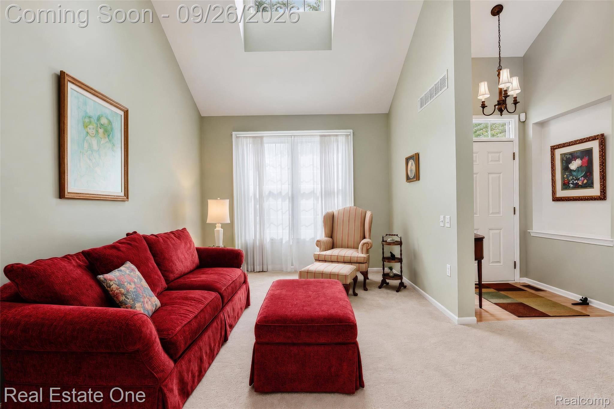 4018 Hillsdale Drive