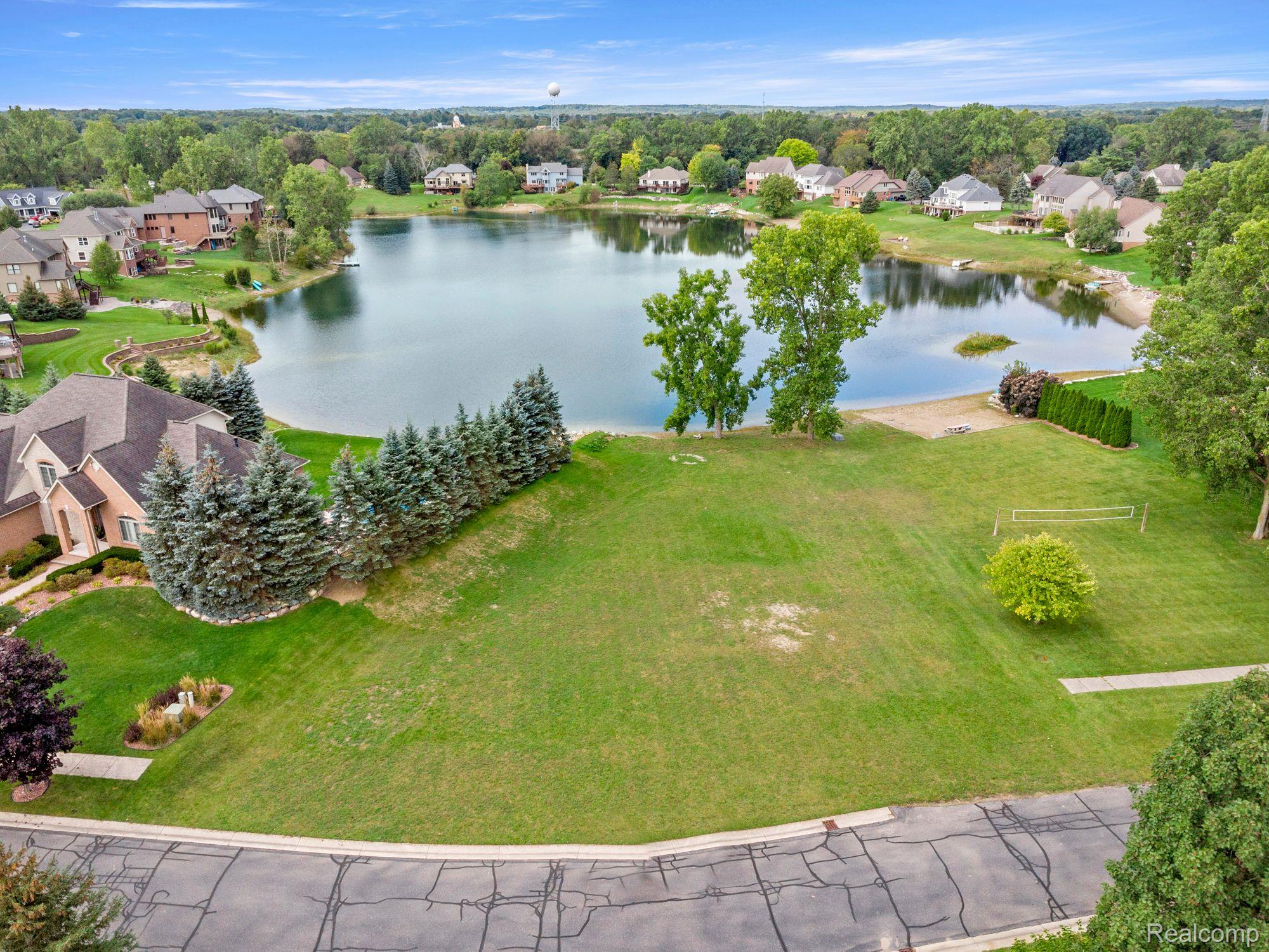 4544 COASTAL Parkway