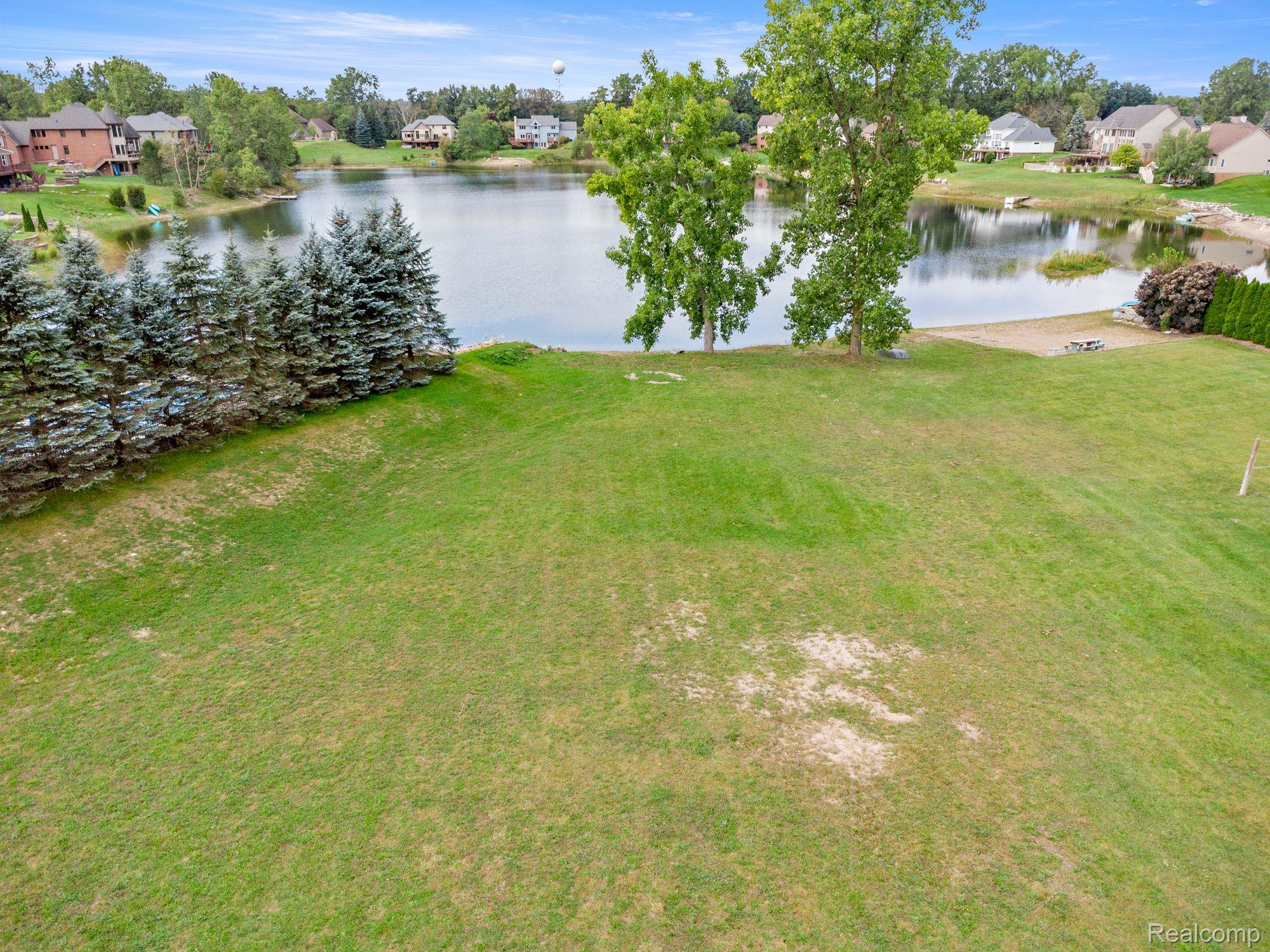 4544 COASTAL Parkway