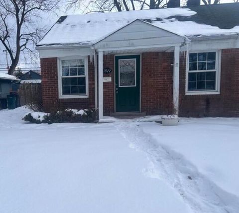 1977 Princeton Road Berkley City MI 48072