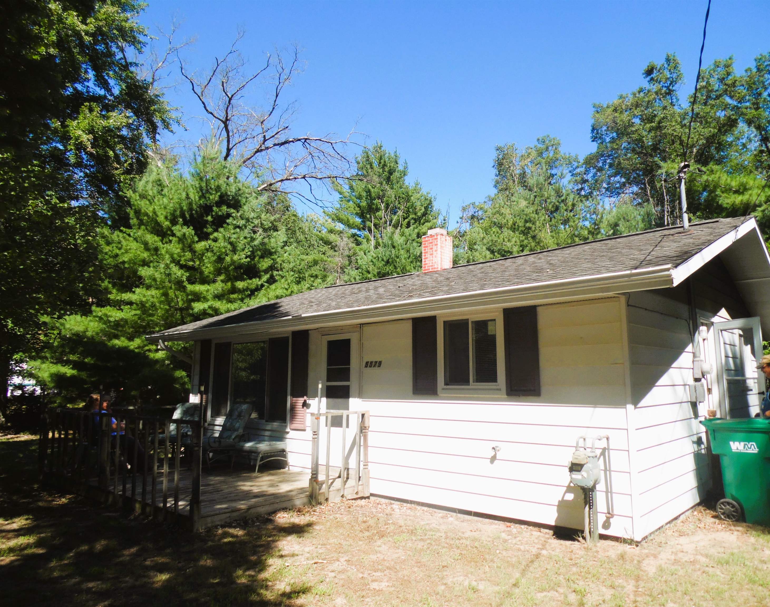 5579 W Cedar Circle Drive