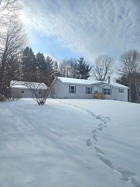 2580 22 Mile Road NW Tyrone Township MI 49330
