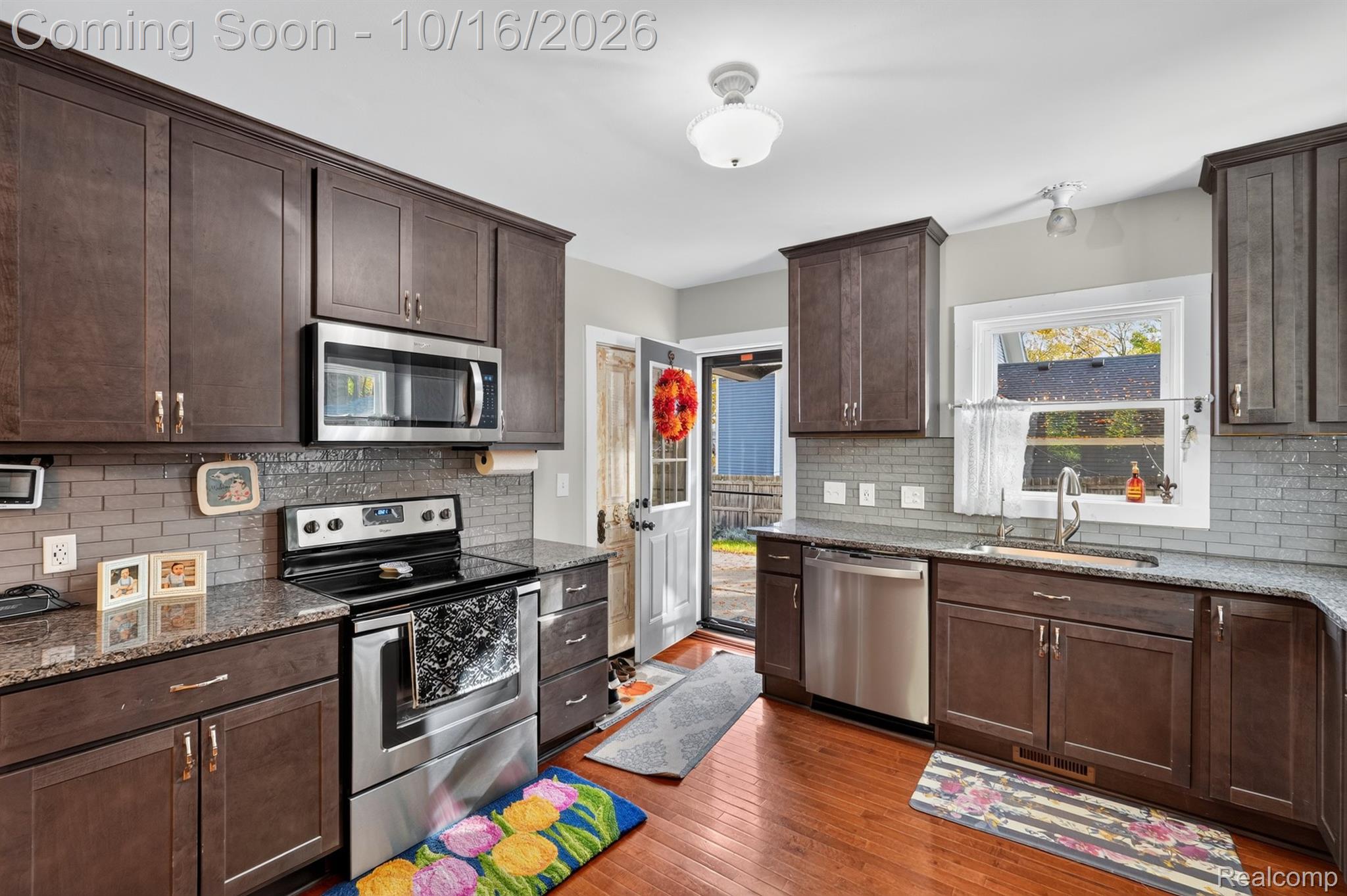 208 E South Holly Road