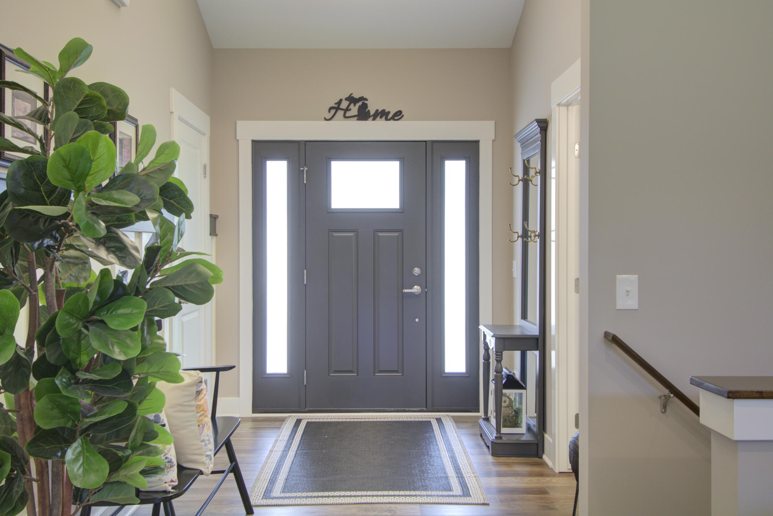 4821 Honeycrisp Drive NE