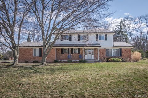 38005 SOUTHFARM Lane Northville City MI 48167