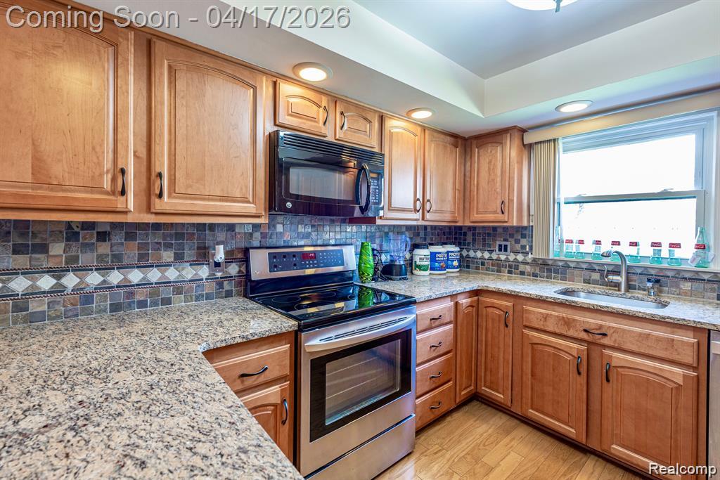 4426 Knightsbridge Lane