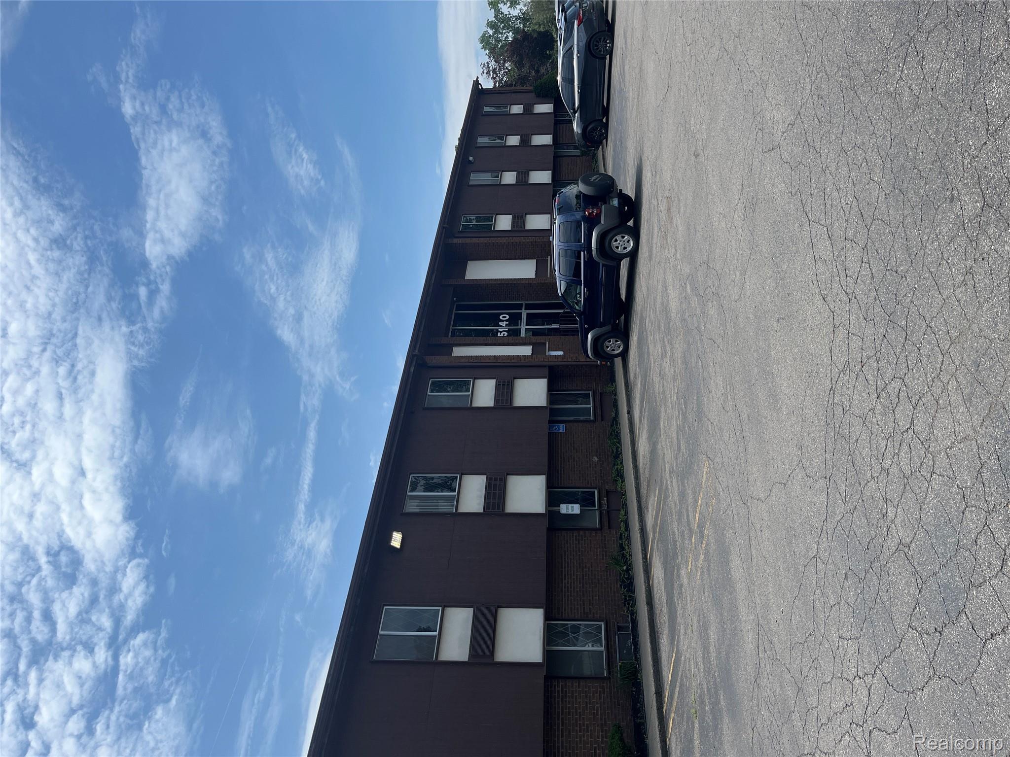 25140 Lahser Road C113