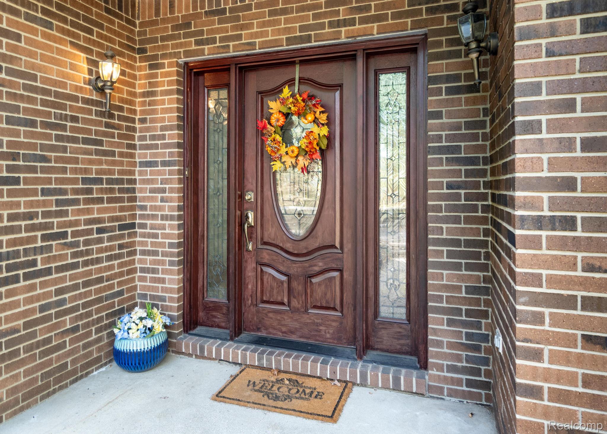 5550 N Rochester Road