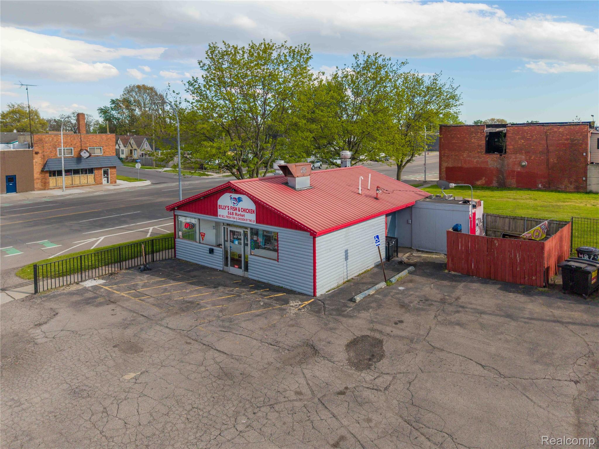 3964 W Jefferson Avenue