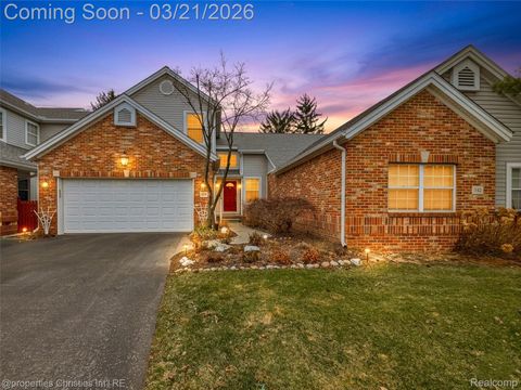 1144 Fairways Boulevard Troy City MI 48085