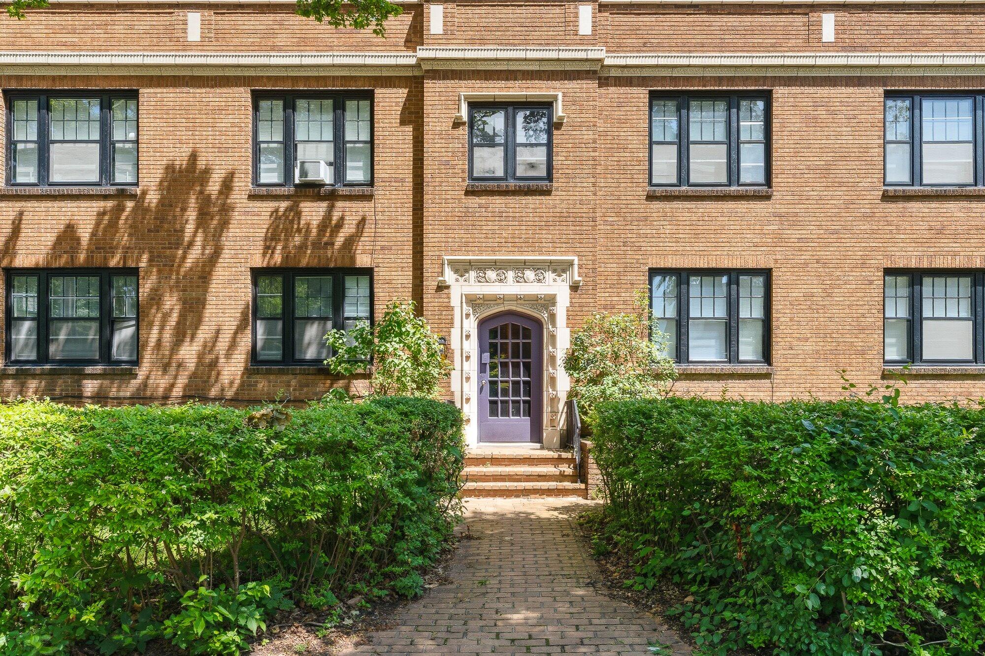 800 W South Street
