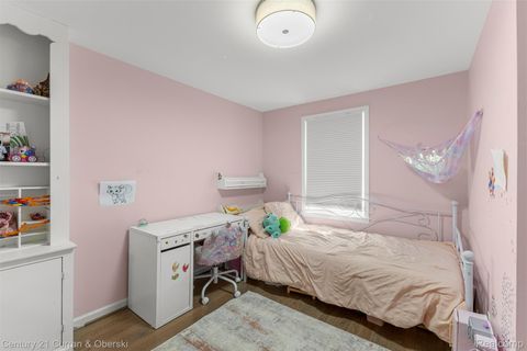 Tiny photo for 431 S SILVERY Lane, Dearborn City, MI 48124 (MLS # 20261021674)