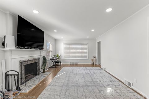 Tiny photo for 431 S SILVERY Lane, Dearborn City, MI 48124 (MLS # 20261021674)