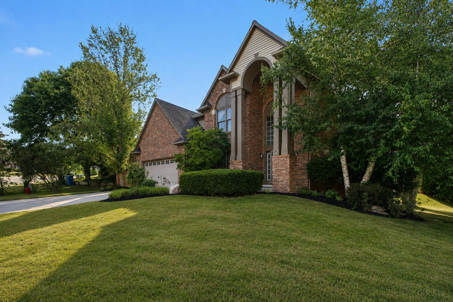 2877 Leslie Park Circle