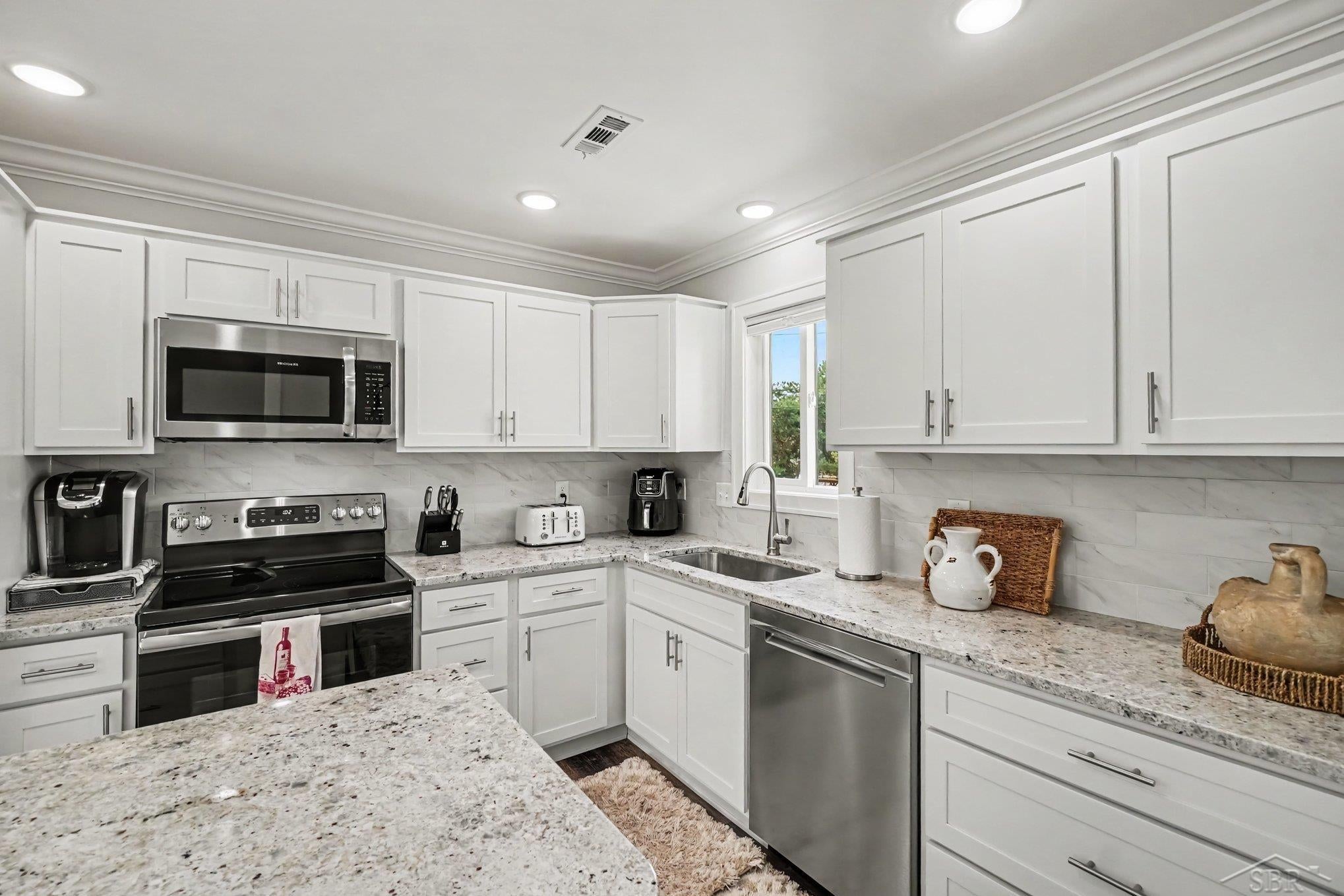 345 S Walnut Street