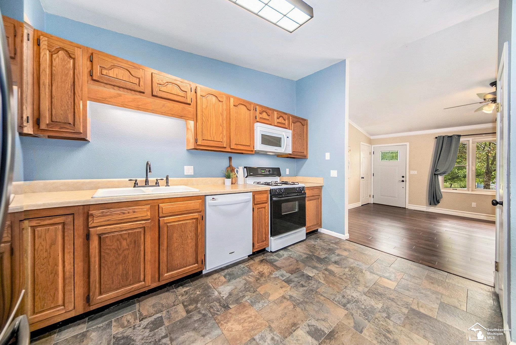 2744 Spielman Heights Drive